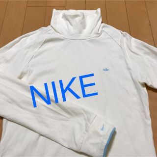 ナイキ(NIKE)のNIKEタートルネックカットソー(カットソー(長袖/七分))