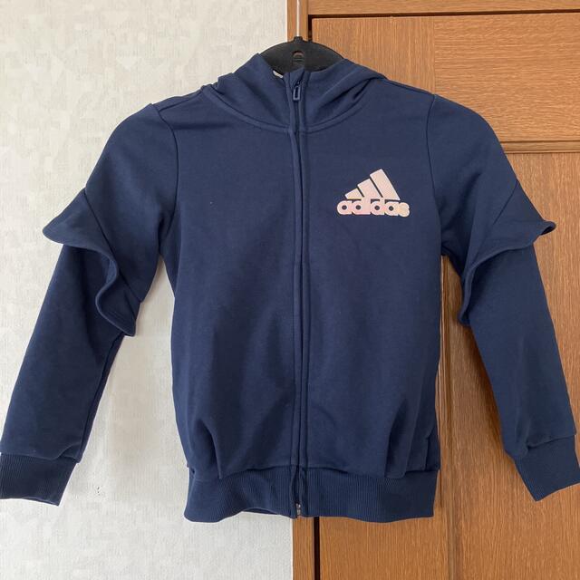 adidas(アディダス)のadidas アディダス AEROREADY パーカー 130cm ネイビー キッズ/ベビー/マタニティのキッズ服女の子用(90cm~)(ジャケット/上着)の商品写真