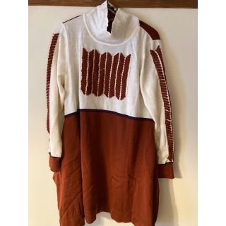 ヒロコビス(HIROKO BIS)の☆新品　HIROKO BIS(HIROKO KOSHINO)ブランドチュニック(チュニック)