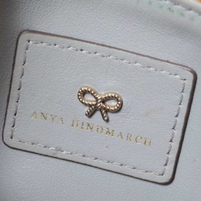 ANYA HINDMARCH(アニヤハインドマーチ)のANYA HINDMARCH スターモチーフ レザー ポーチ レディースのファッション小物(ポーチ)の商品写真