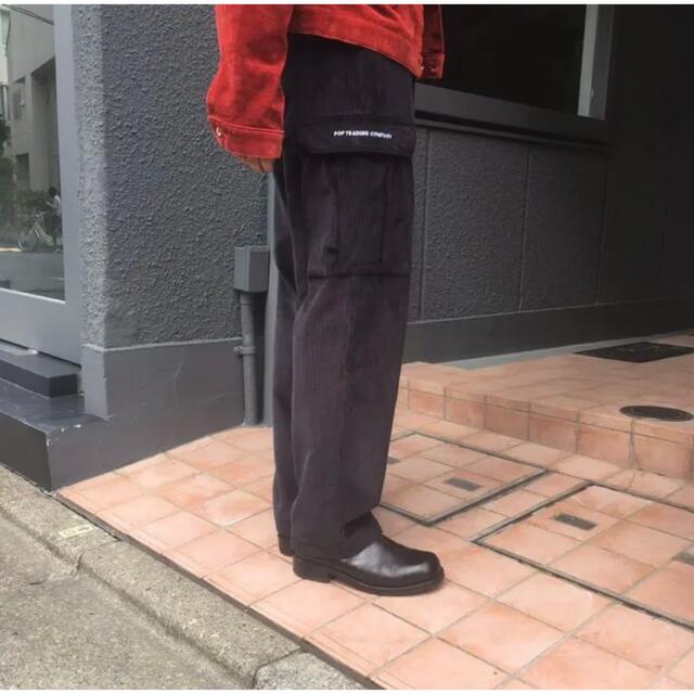 Supreme(シュプリーム)のPOP TRADING COMPANY cord cargo pants メンズのパンツ(ワークパンツ/カーゴパンツ)の商品写真