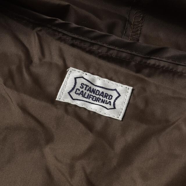 STANDARD CALIFORNIA(スタンダードカリフォルニア)のSTANDARD CALIFORNIA スタンダードカリフォルニア  パーカー パッカブル ナイロン アノラックパーカー SD Packable Windbreaker Anorak ジャケット ウインドブレーカー ブラウン S アウター 【メンズ】【中古】 メンズのトップス(パーカー)の商品写真