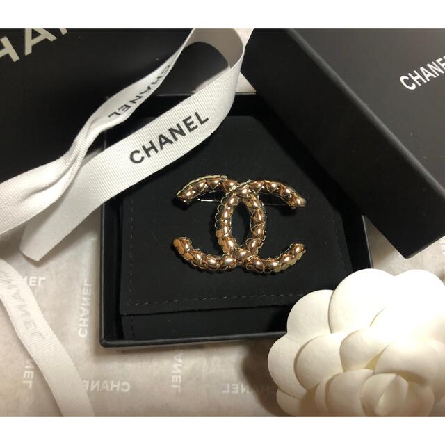 ただ今お得な CHANEL ブローチ ハート アクセサリー - www