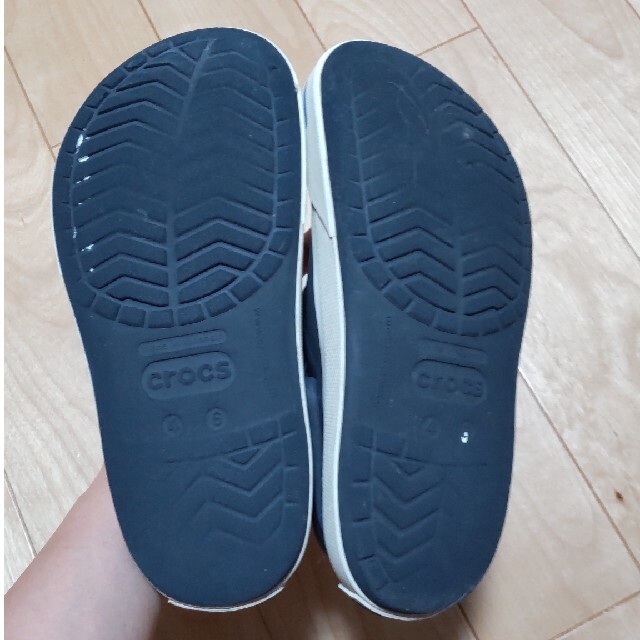 crocs(クロックス)のクロックス　サンダル　4 6 22cm キッズ/ベビー/マタニティのキッズ靴/シューズ(15cm~)(サンダル)の商品写真