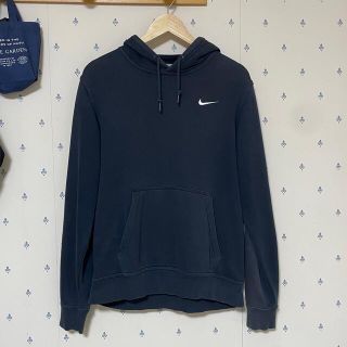 ナイキ(NIKE)のNIKE パーカー　メンズ　M 古着(パーカー)