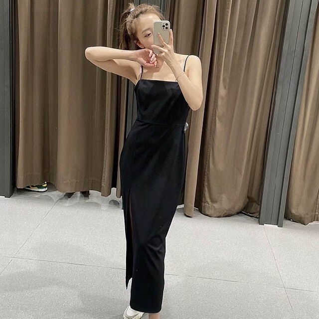 【フォロー割あり‼️】ZARA ザラ  スリットワンピース