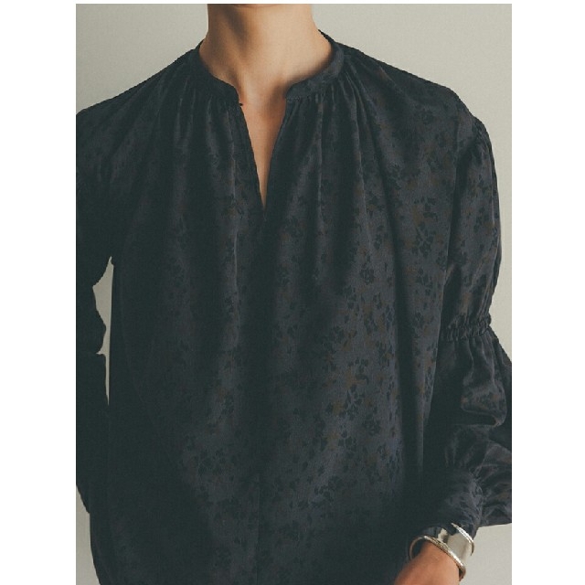 CLANE/JACQUARD FLOWER PUFF SLEEVE TOPS