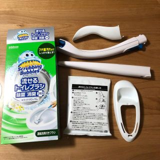 ジョンソン(Johnson's)のスクラミングバブル　流せるトイレブラシ(日用品/生活雑貨)