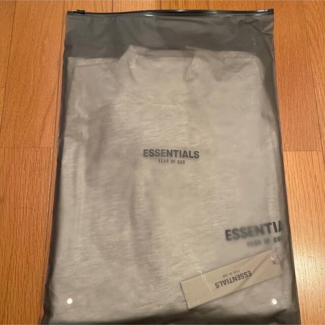 送料込み！ essentials コットン長袖Tシャツ メンズのトップス(Tシャツ/カットソー(七分/長袖))の商品写真