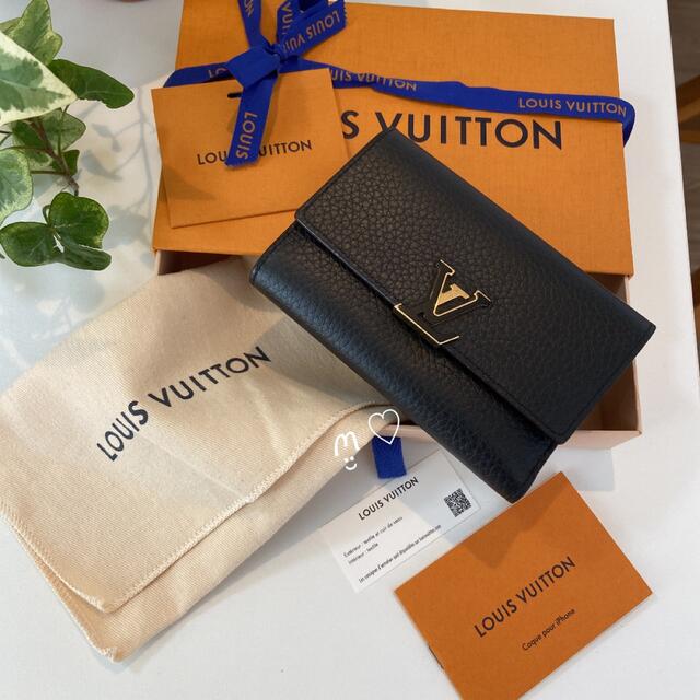 LOUIS VUITTON - ルイヴィトン　ポルトフォイユカプシーヌコンパクト 三つ折り財布　ブラック現行美品