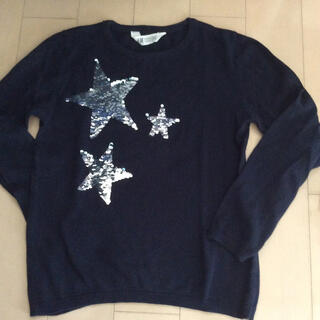 エイチアンドエイチ(H&H)のH&M  140 150  綿ニット　星色が変化する　セーター　(Tシャツ/カットソー)