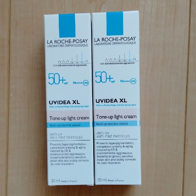 LA ROCHE-POSAY(ラロッシュポゼ)の新品　ラロッシュポゼ　トーンアップライト コスメ/美容のベースメイク/化粧品(化粧下地)の商品写真