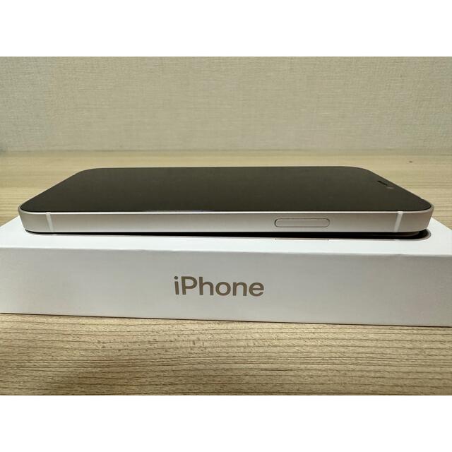 iPhone(アイフォーン)のiPhone12★64GB★ホワイト スマホ/家電/カメラのスマートフォン/携帯電話(スマートフォン本体)の商品写真