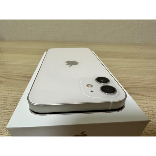 iPhone(アイフォーン)のiPhone12★64GB★ホワイト スマホ/家電/カメラのスマートフォン/携帯電話(スマートフォン本体)の商品写真