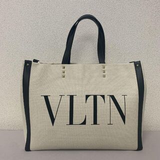 ヴァレンティノ(VALENTINO)のVLTN プリント キャンバス スモール トート(トートバッグ)