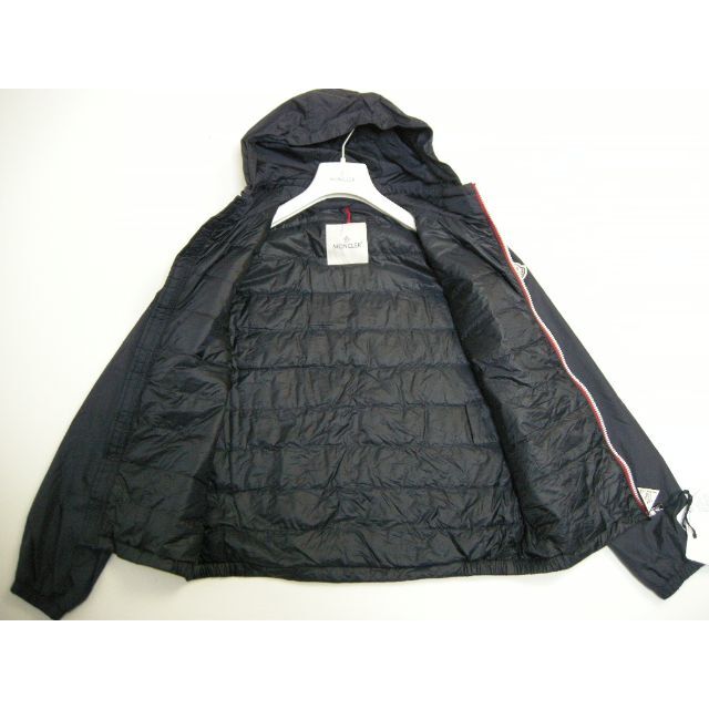 MONCLER(モンクレール)のキッズ14A(男性0/女性1-2相当)◆新品◆モンクレールJOWANライトダウン キッズ/ベビー/マタニティのキッズ服男の子用(90cm~)(ジャケット/上着)の商品写真