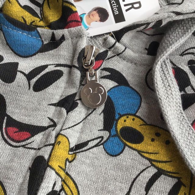 Disney - 【M】ディズニー 総柄 パーカー グレーの通販 by 店名 Disney - 【M】ディズニー 総柄 パーカー グレーの通販 by 店名