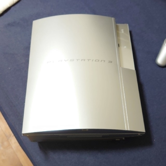 PlayStation3(プレイステーション3)のSONY PlayStation3 MGS4エディション エンタメ/ホビーのゲームソフト/ゲーム機本体(家庭用ゲーム機本体)の商品写真