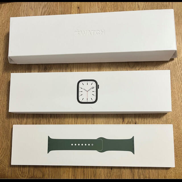Apple Watch(アップルウォッチ)のApple Watch 7  45  GPS バッテリー100% 未使用 メンズの時計(腕時計(デジタル))の商品写真