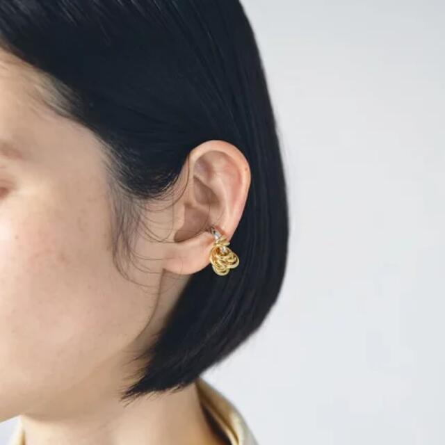 TODAYFUL(トゥデイフル)のBicolor Loop Earcuff Todayful トゥデイフル レディースのアクセサリー(イヤーカフ)の商品写真