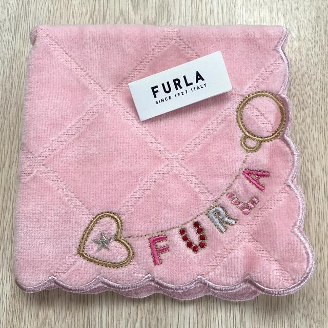 Furla(フルラ)のフルラ　FURULA ハンカチタオル　タオル　ハンカチ　ピンク レディースのファッション小物(ハンカチ)の商品写真