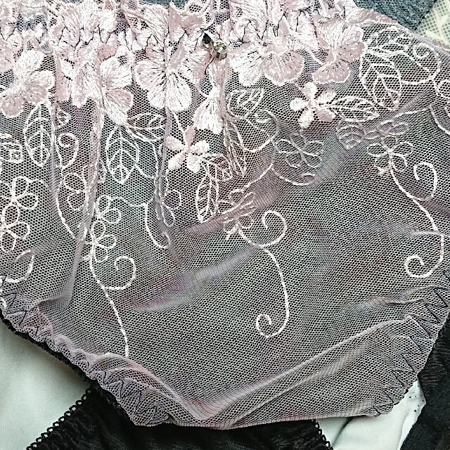 サニタリーショーツ　セット　5枚　姫系　フェミニン系　キュート　ピンク　シック レディースの下着/アンダーウェア(ショーツ)の商品写真