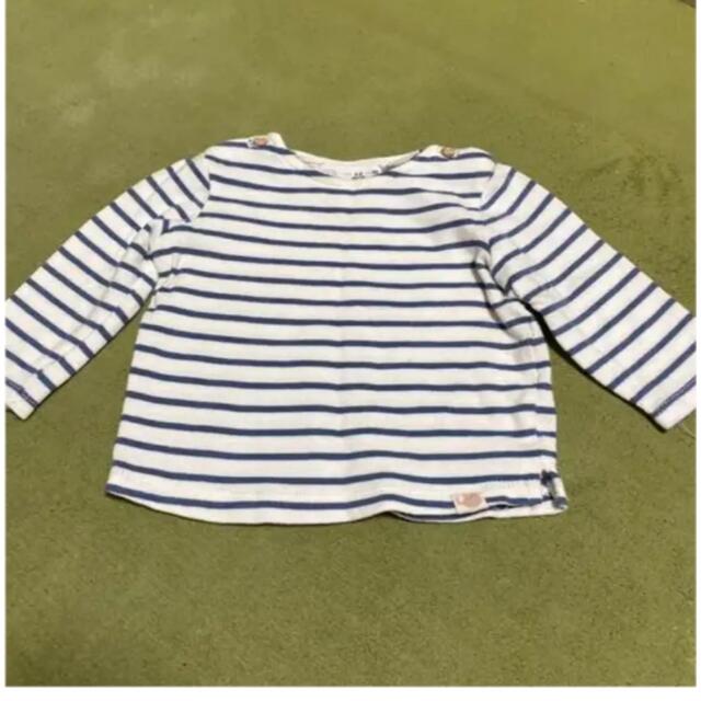 ZARA KIDS(ザラキッズ)のZARA ベビー　ボーダーカットソー ロンT 70 キッズ/ベビー/マタニティのベビー服(~85cm)(シャツ/カットソー)の商品写真