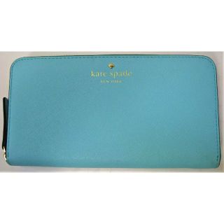 ケイトスペードニューヨーク(kate spade new york)のほぼ未使用ケイトスペードスカイブルーラウンドファスナー 小銭入付PWRU3898(財布)