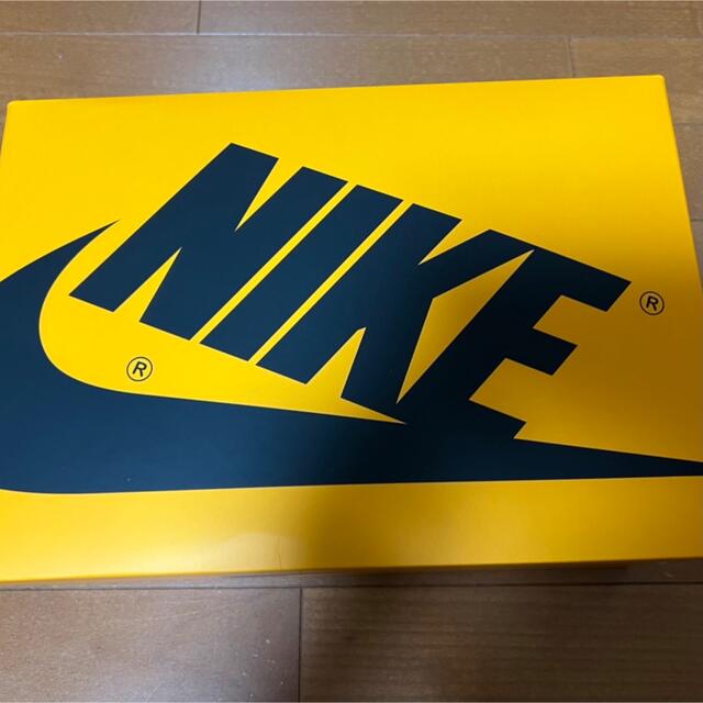 NIKE(ナイキ)のNIKE Air Jordan 1 High OG "Taxi" 27.5㎝ メンズの靴/シューズ(スニーカー)の商品写真