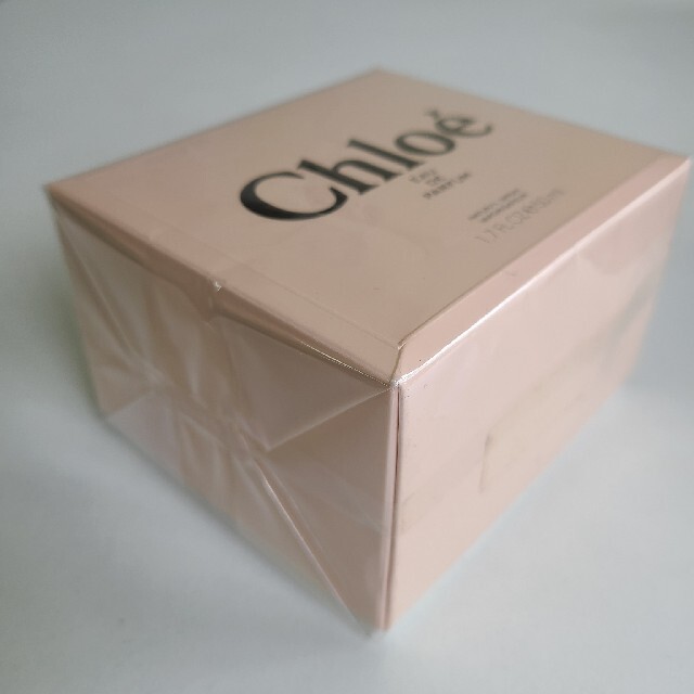 Chloe(クロエ)のaiko様専用新品未開封クロエ　オードパルファン50ml コスメ/美容の香水(香水(女性用))の商品写真