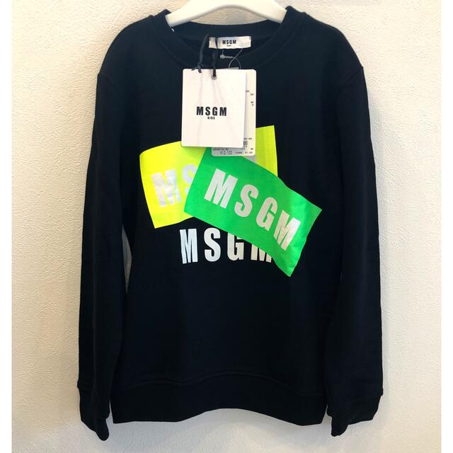 MSGM(エムエスジイエム)のタグ付き未使用⭐︎MSGM キッズトレーナー　8A(130) キッズ/ベビー/マタニティのキッズ服男の子用(90cm~)(Tシャツ/カットソー)の商品写真