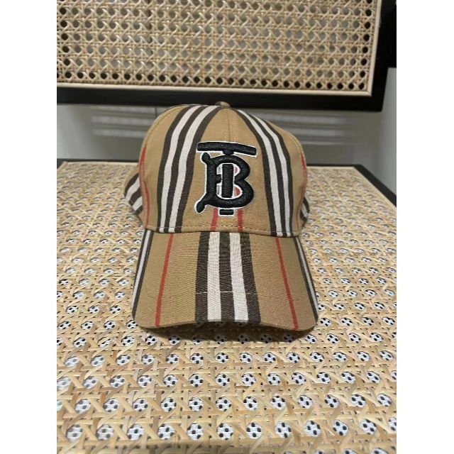 極美品】BURBERRY ベースボールキャップ 女性に人気! 6993円引き www