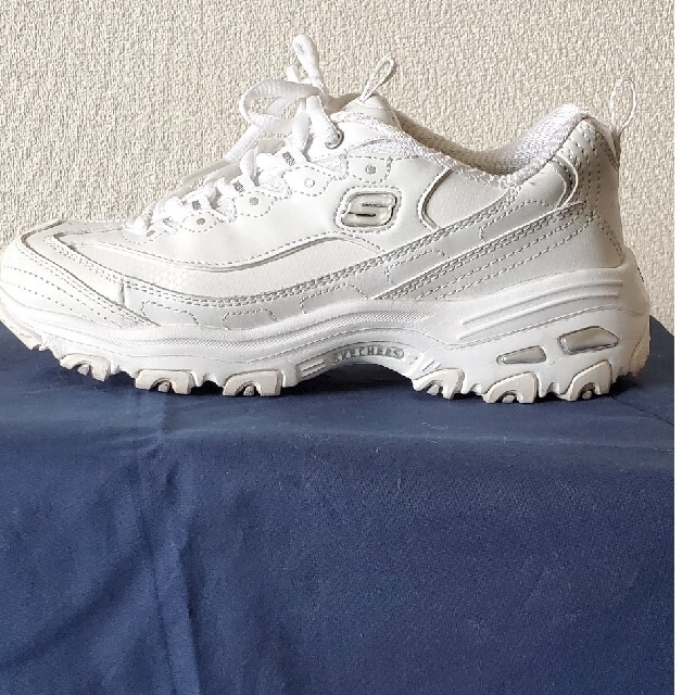 www.haoming.jp - スケッチャーズ SKECHERS スニーカー 白 価格比較