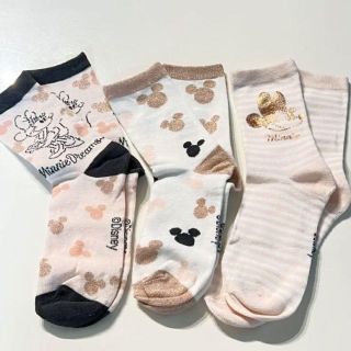 プライマーク(PRIMARK)の日本未発売!! プライマーク✖️ディズニー　ミッキー＆ミニー　ソックス3足セット(ソックス)