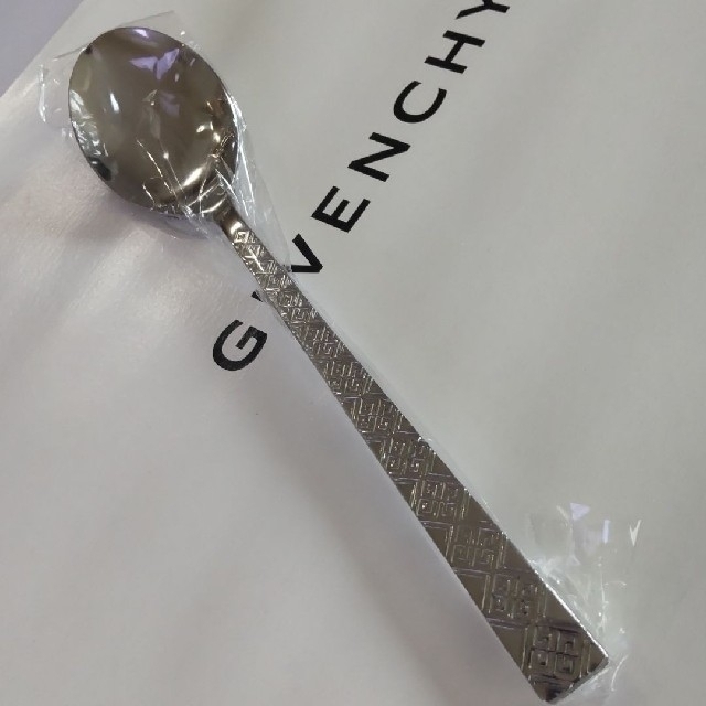 GIVENCHY(ジバンシィ)のジバンシー　GIVENCHY 　スプーン（大）5本 インテリア/住まい/日用品のキッチン/食器(カトラリー/箸)の商品写真