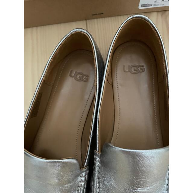 UGG(アグ)の美品⭐️ UGG ローファー レディースの靴/シューズ(ローファー/革靴)の商品写真