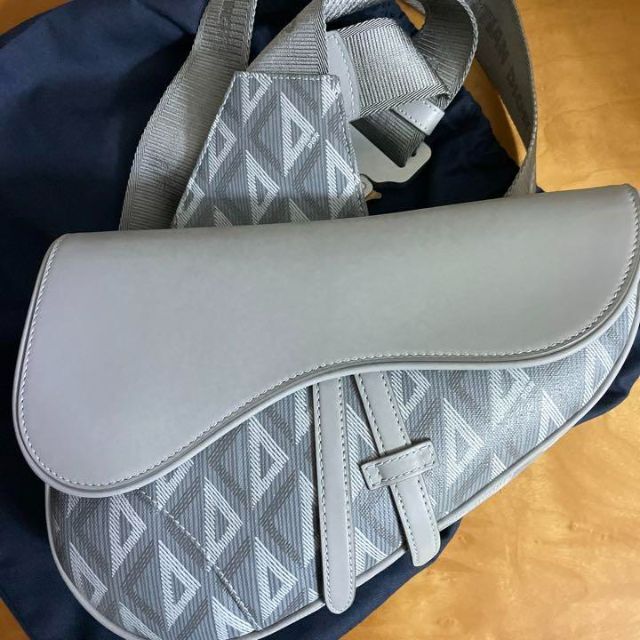 ディオール dior saddle サドル バッグ メンズ CDダイヤモンド ディオール dior saddle サドル バッグ メンズ CDダイヤモンド