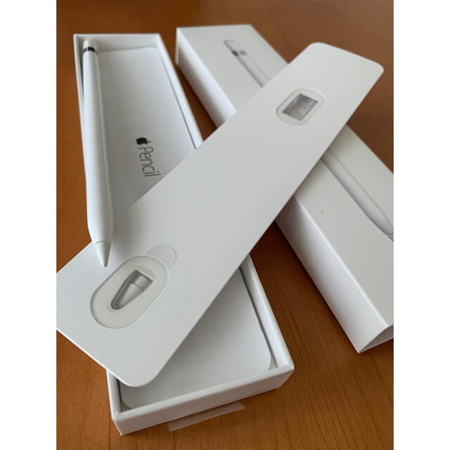 iPad色iPad第6世代32G+Apple pencil第1世代純正品+おまけキーボード
