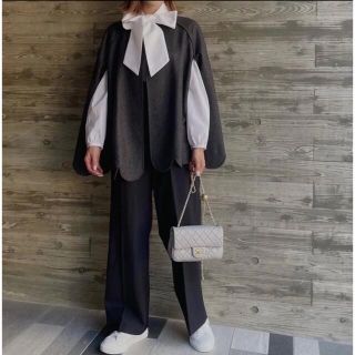 Drawer - Cygne シーニュ sophie スカラップケープ グレーF 美品