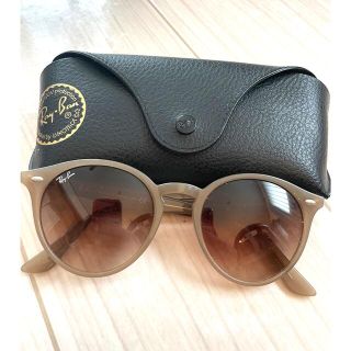 レイバン(Ray-Ban)の【くい様専用】RayBan ベージュ　サングラス(サングラス/メガネ)