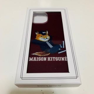 メゾンキツネ(MAISON KITSUNE')の【新品未使用】メゾンキツネ　iPhone 13 ケース(iPhoneケース)