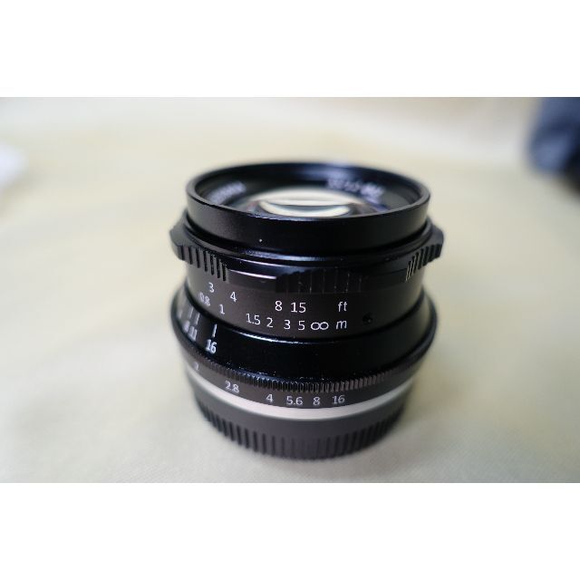 7Artisans 35mm F1.2（フジフイルムX用）ブラック3512FXB スマホ/家電/カメラのカメラ(レンズ(単焦点))の商品写真