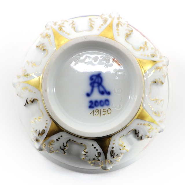 MEISSEN(マイセン)のMeissen マイセン シノワズリ 花文様 煎茶碗・受け皿 時の印 AR 2000年 世界50個限定 食器 湯のみ 茶托 C&S 【中古】【送料無料】 インテリア/住まい/日用品のキッチン/食器(食器)の商品写真