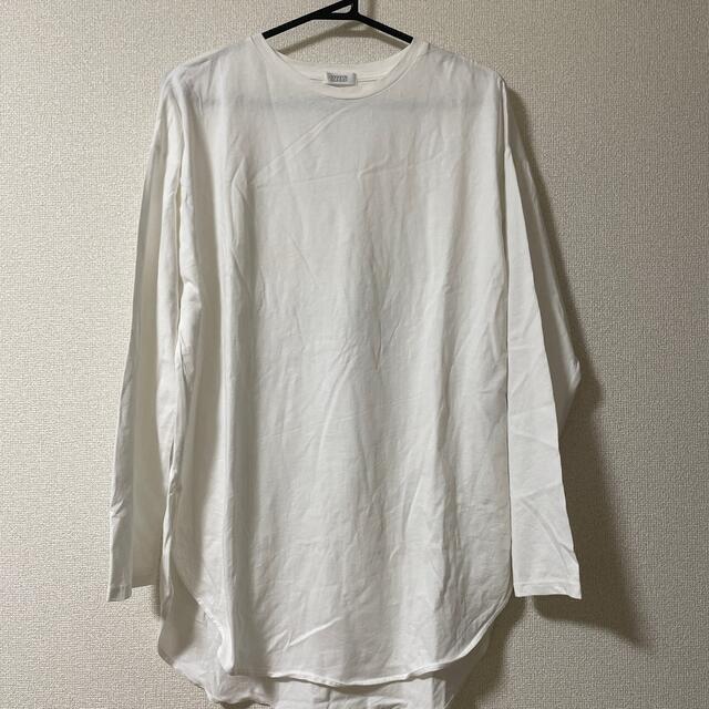 LOWRYS FARM(ローリーズファーム)の【ローリーズファーム】白Tシャツ レディースのトップス(Tシャツ(長袖/七分))の商品写真