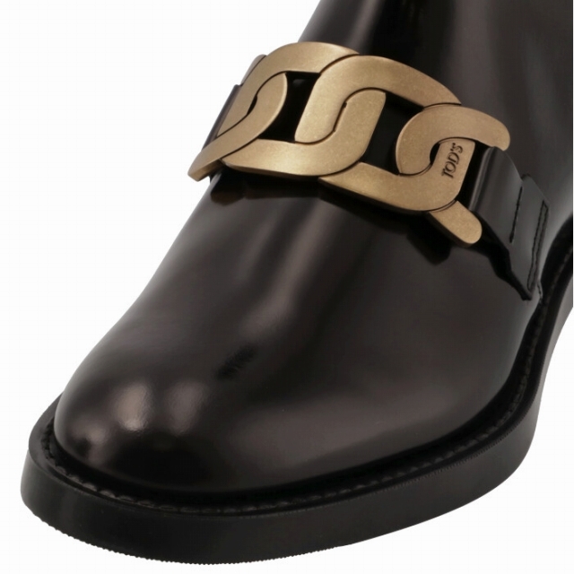 TOD'S(トッズ)のTOD'S アンクルブーツ メタルチェーン レディース 靴 レディースの靴/シューズ(ブーツ)の商品写真