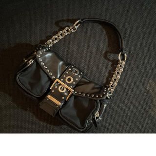 プラダ(PRADA)のプラダ　チェーンショルダーバッグ　黒(ショルダーバッグ)