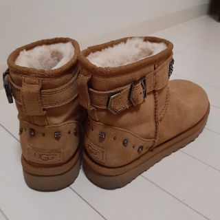 ◆UGGレザーブーツ◆スタッズが可愛い＊*★