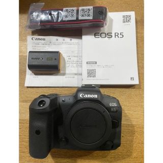 キヤノン(Canon)の【極美品】Canon EOS R5 ボディ【保証書付】(ミラーレス一眼)