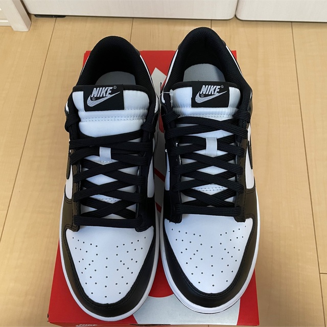 NIKE(ナイキ)の最終値下 Nike WMNS Dunk Low "White/Black" レディースの靴/シューズ(スニーカー)の商品写真