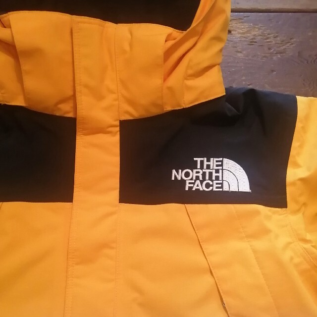 THE NORTH FACE(ザノースフェイス)のノースフェイス キッズ マウンテンインサレーションジャケット ゴアテックス140 キッズ/ベビー/マタニティのキッズ服男の子用(90cm~)(ジャケット/上着)の商品写真